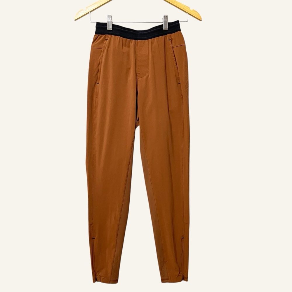Everlane Unisex Track Pants NWT Size E1/XS Rust Brown Nylon Activewear Outdoors